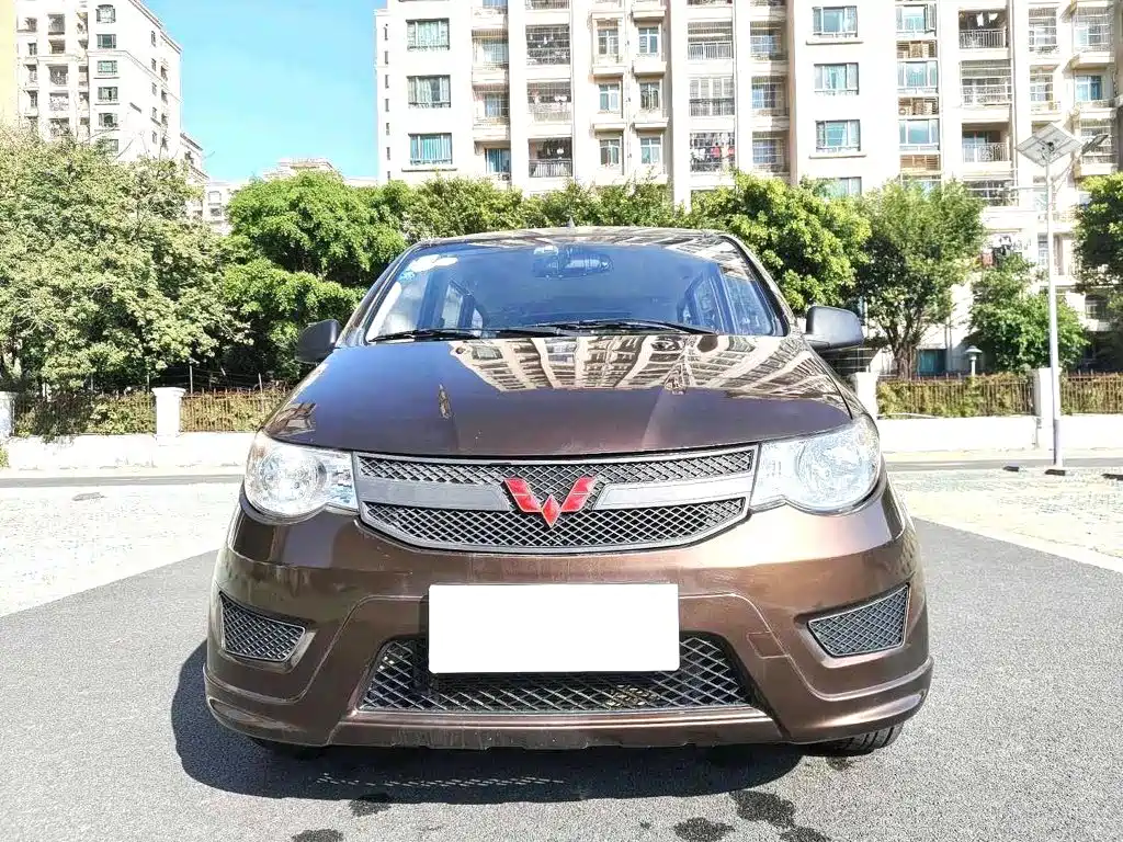 Wuling Hongguang 2018