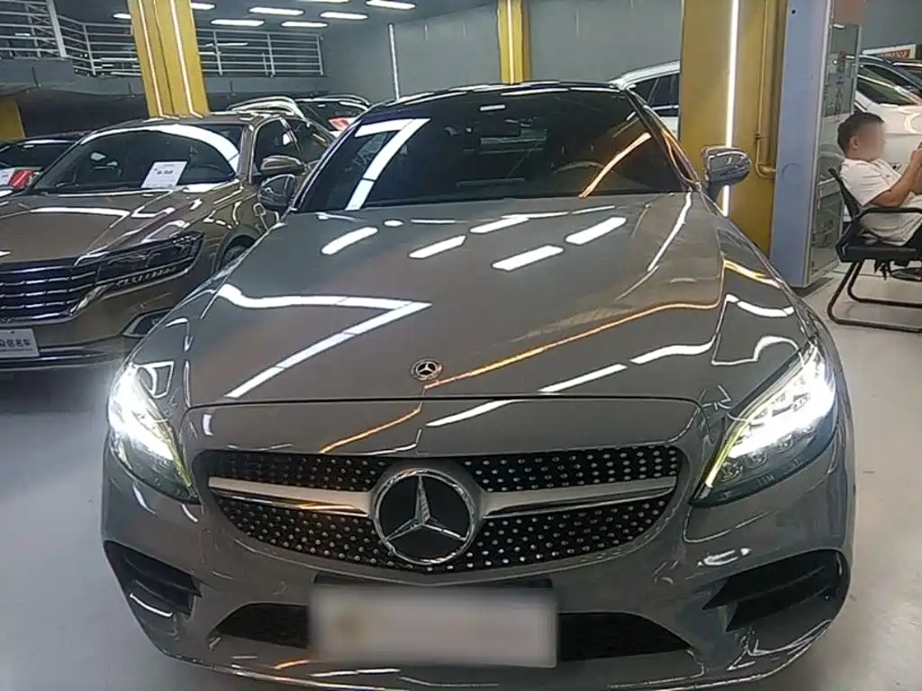 Mercedes-Benz C-Class 2020