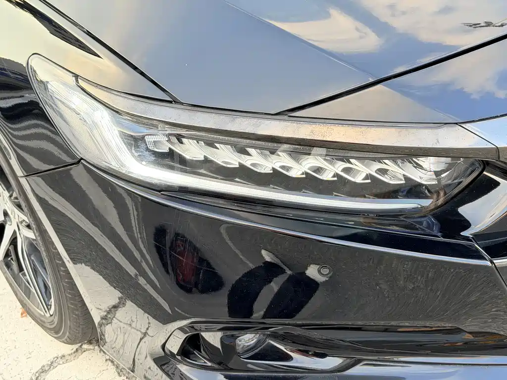 Honda Accord 2022 — фото 14