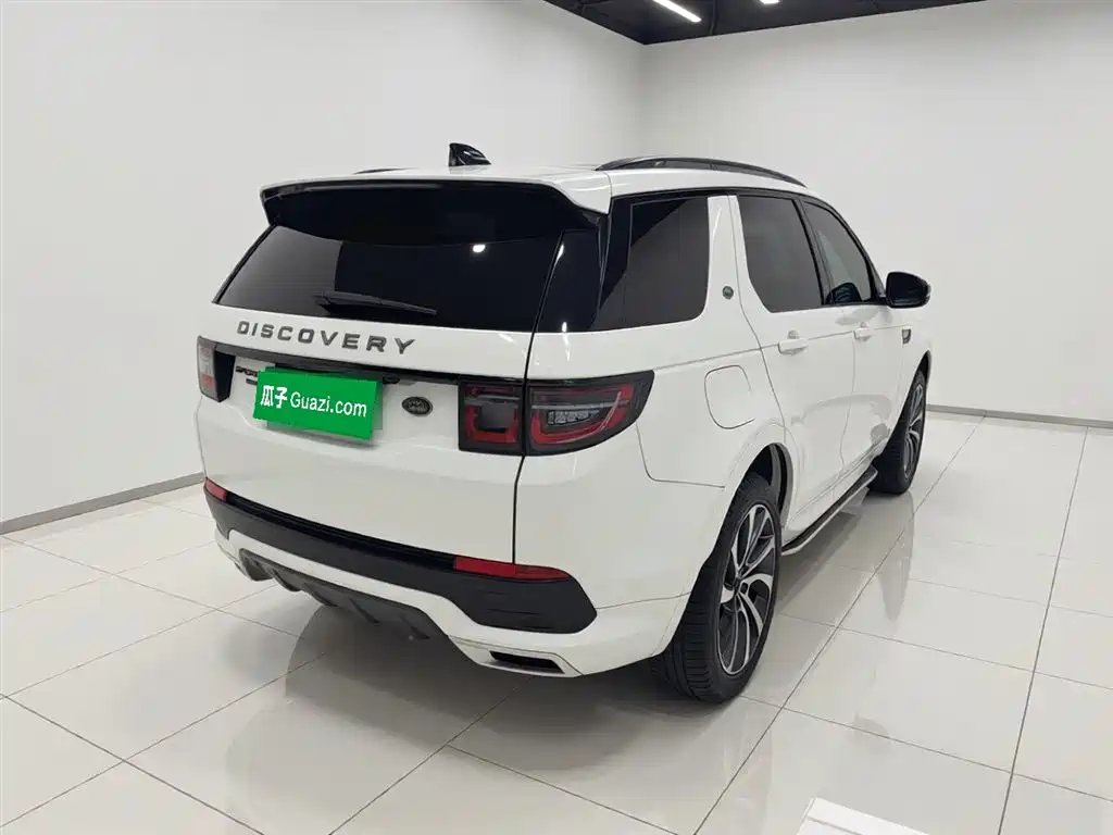 Land Rover Discovery Sport Hybrid 2021 — фото 6