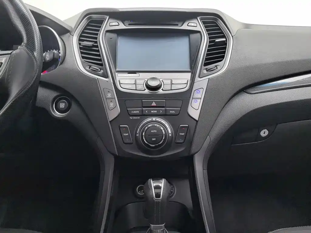 Hyundai Santa Fe 2016 — фото 12