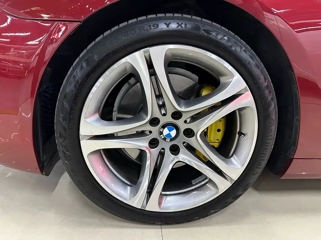 BMW 6 Series 2015 — фото 12