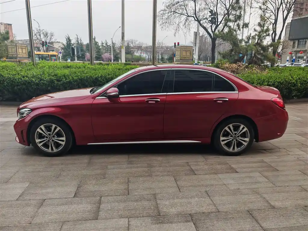 Mercedes-Benz C-Class 2018 — фото 14