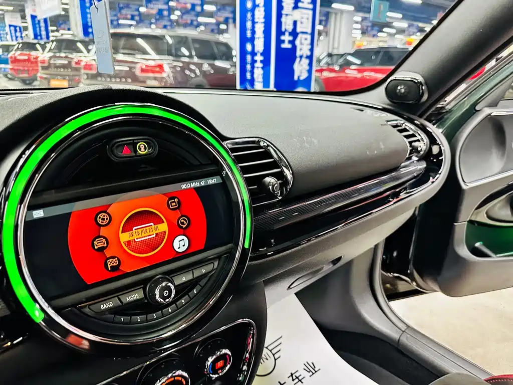 MINI JCW CLUBMAN 2019 — фото 39