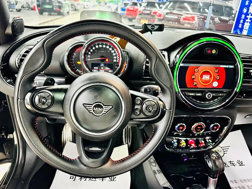 MINI JCW CLUBMAN 2019 — фото 51