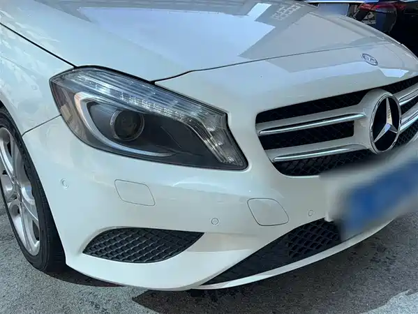 Mercedes-Benz A-Class 2015