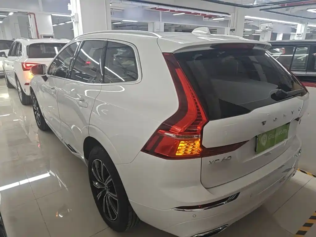 Volvo XC60 2021