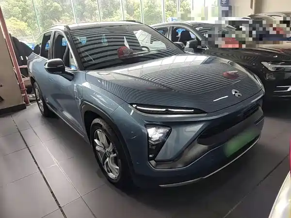 NIO ES6 2021