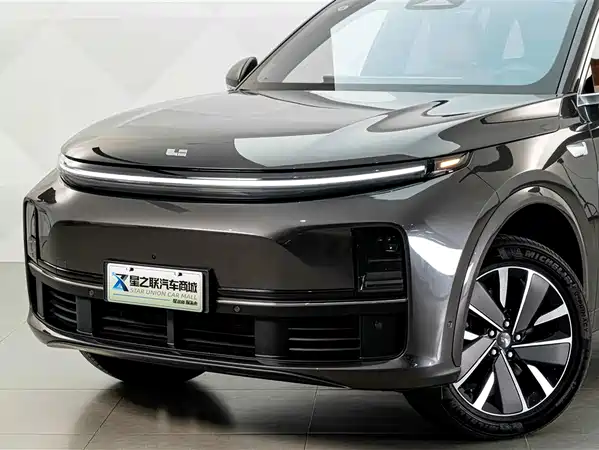Li Auto L7 2025