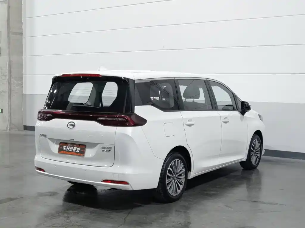 GAC Trumpchi M6 2019 — фото 2
