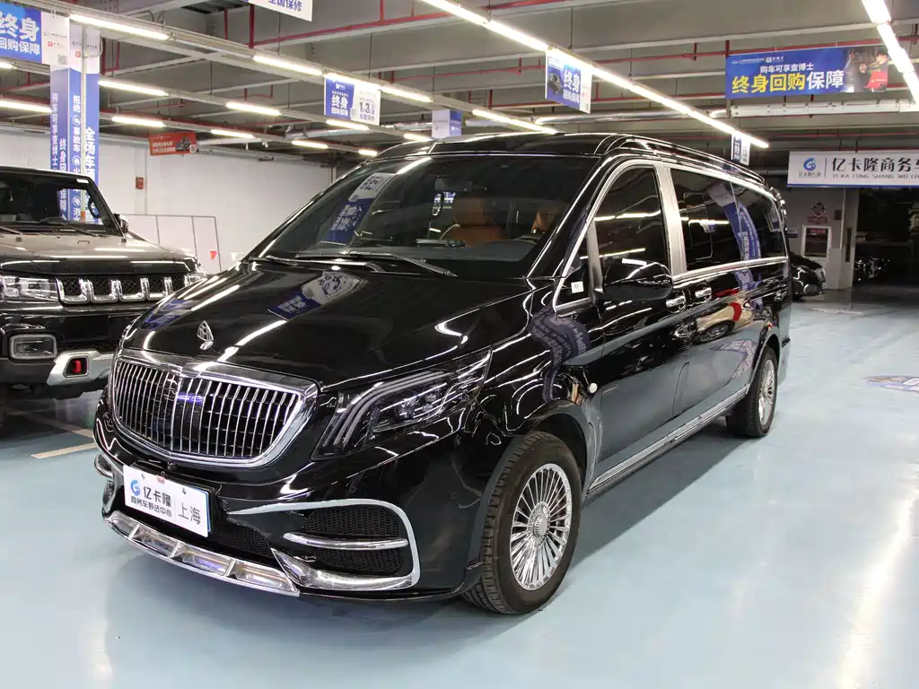 Mercedes-Benz Vito 2023 — фото 1
