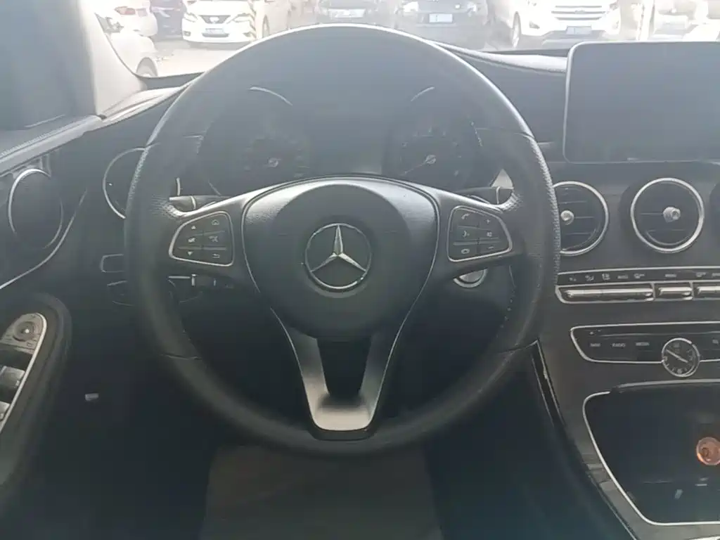 Mercedes-Benz C-Class 2016 — фото 11