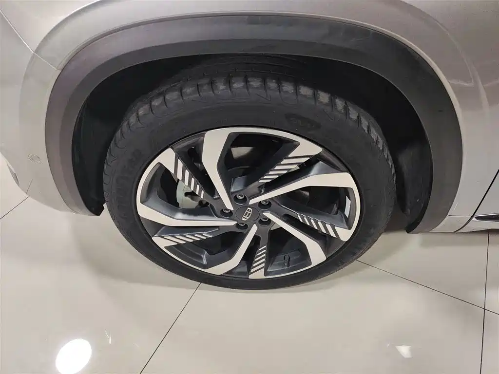 Geely Xingyue L 2023 — фото 23