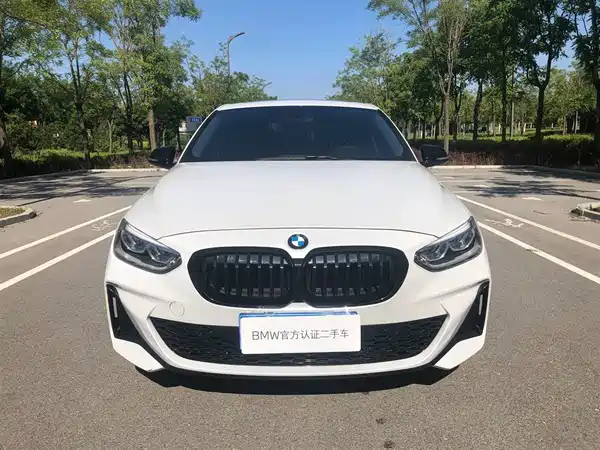 BMW 1 Series 2021