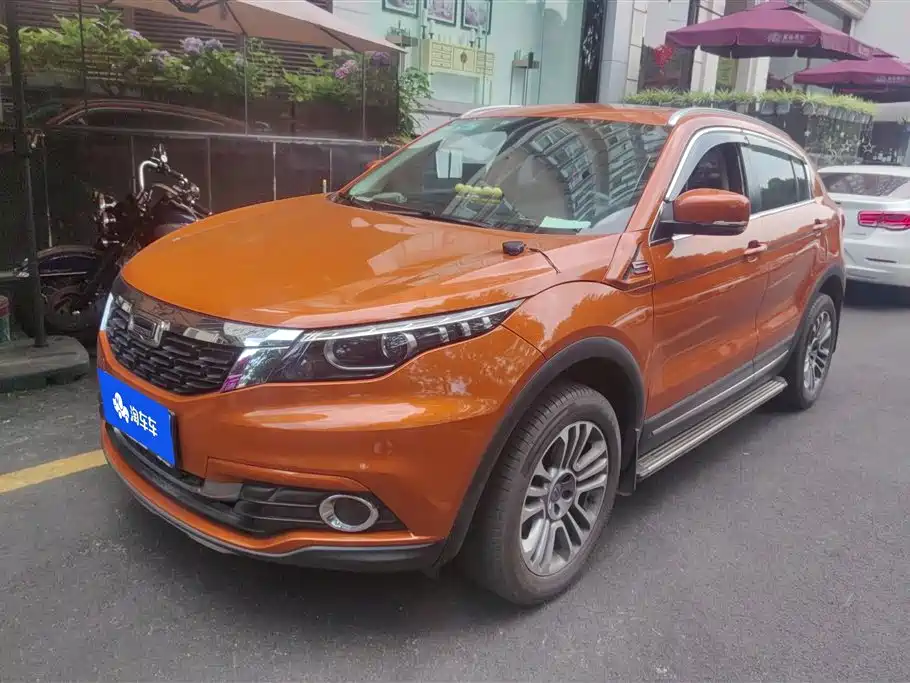 Qoros 5 2019