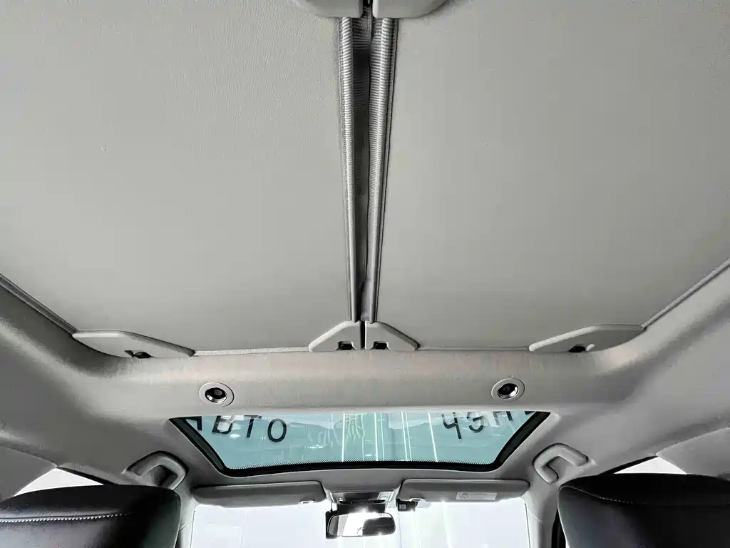 Honda Vezel 2023 — фото 17