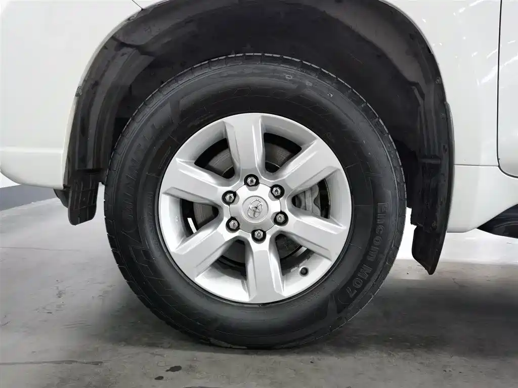 Toyota Prado 2016 — фото 17