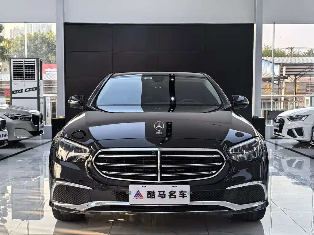 Mercedes-Benz E-Class 2023 — фото 2