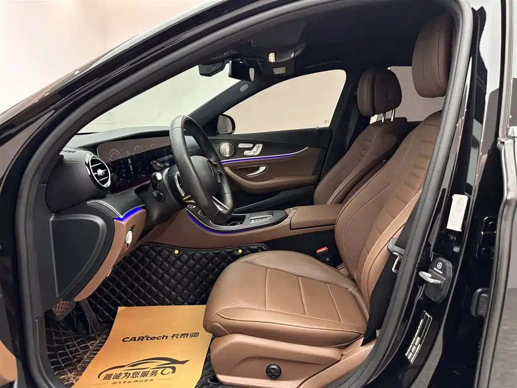 Mercedes-Benz E-Class 2023 — фото 8