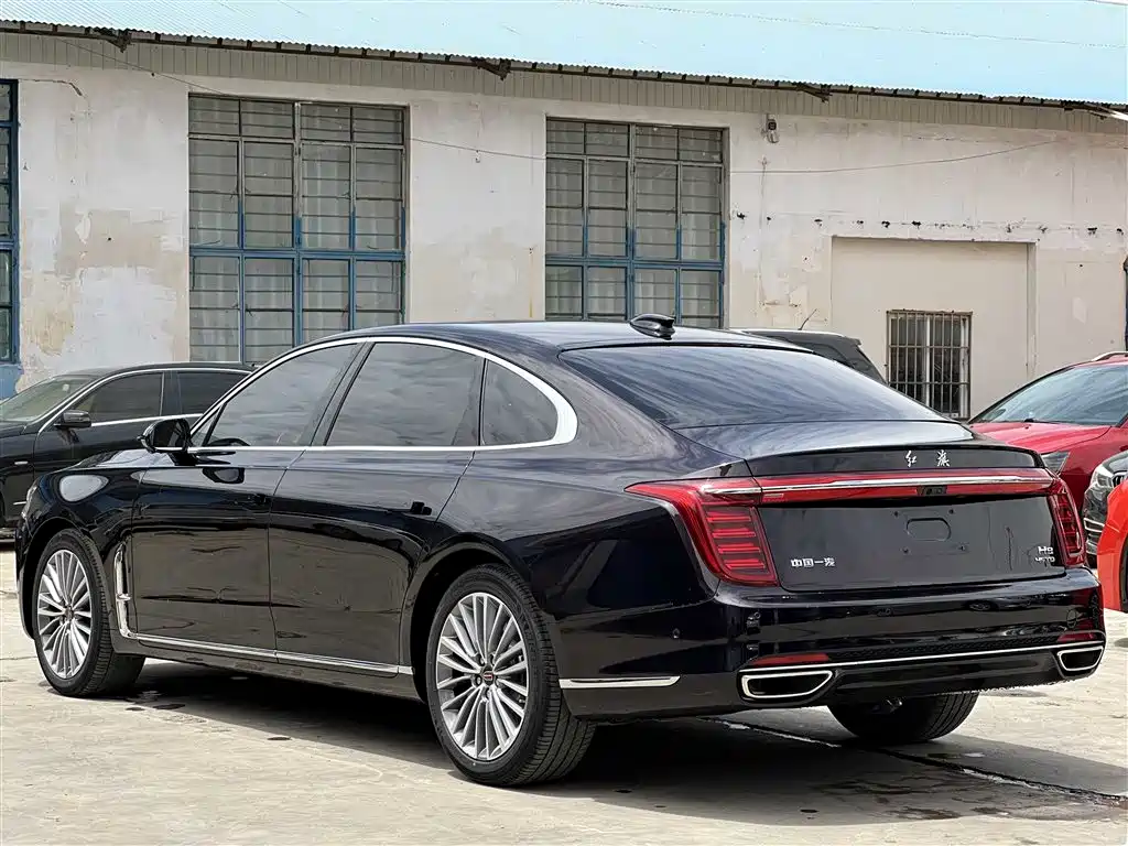 Hongqi H9 2021 — фото 10