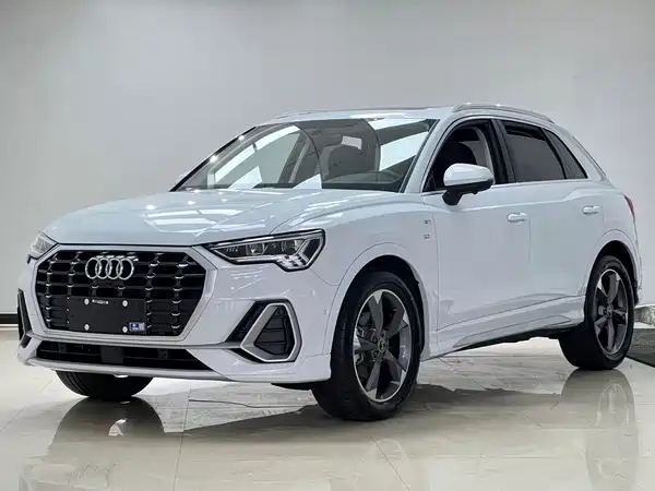 Audi Q3 2022