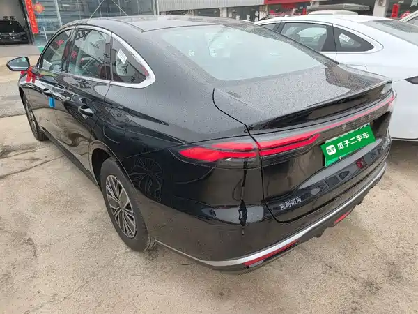 Geely Galaxy Star 6 2026