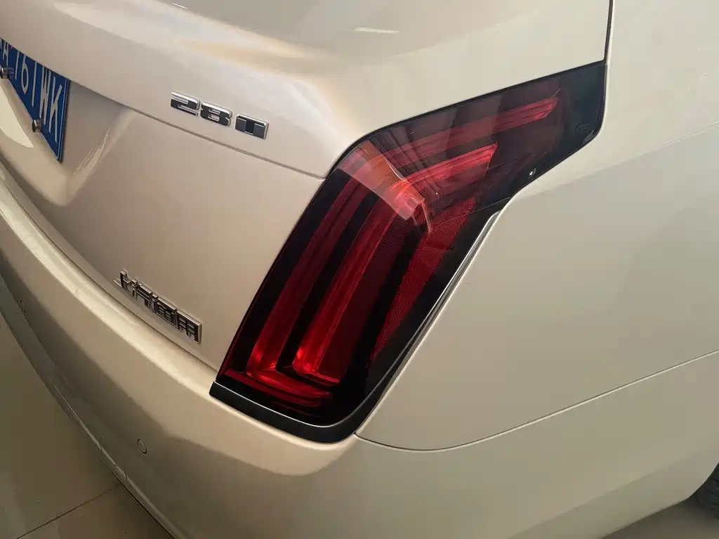 Cadillac CT6 2018 — фото 15