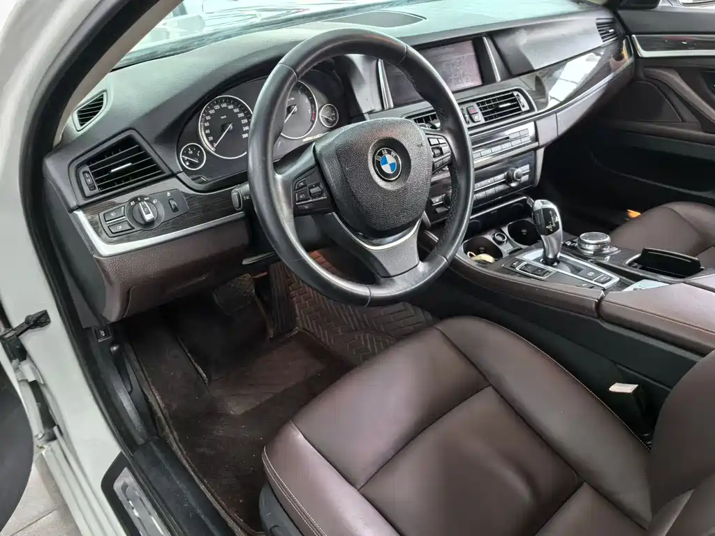 BMW 5 Series 2014 — фото 4