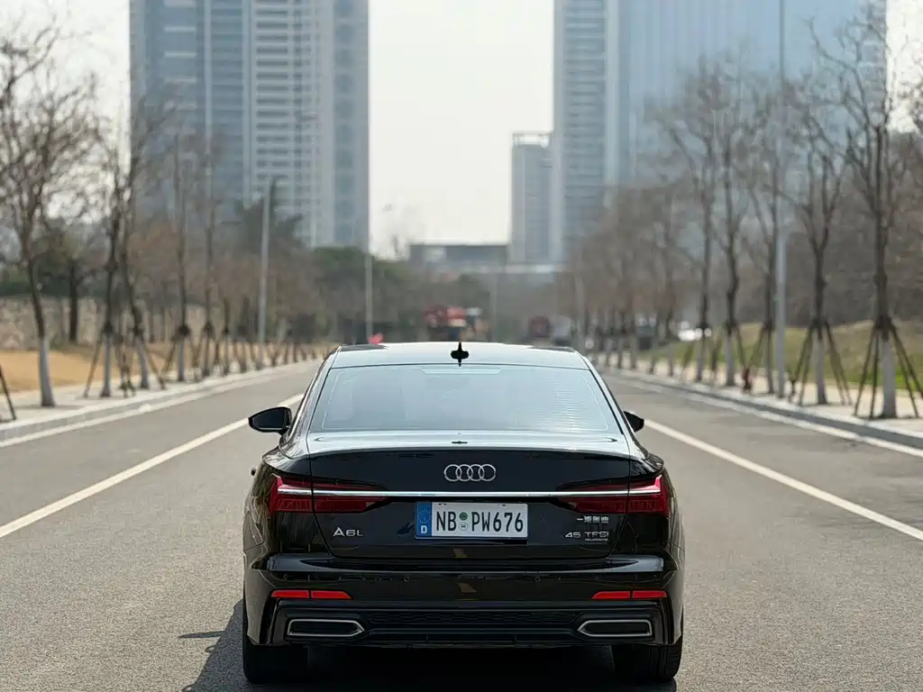 Audi A6L 2021 — фото 14