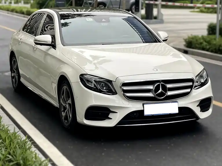 Mercedes-Benz E-Class 2017 — фото 8