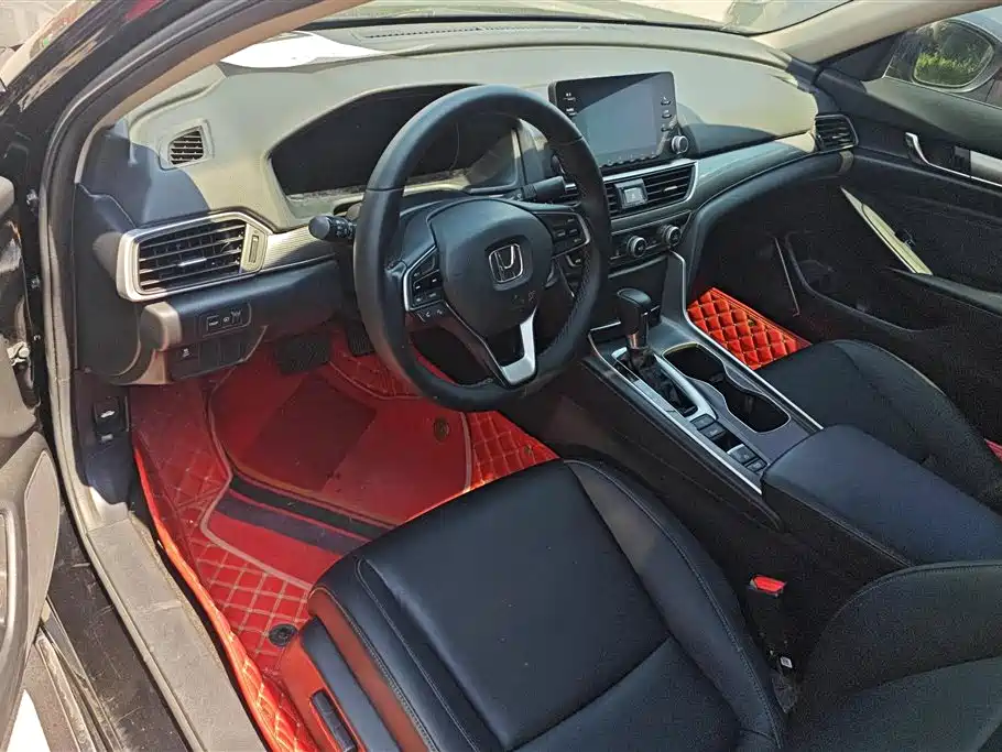 Honda Accord 2021 — фото 12