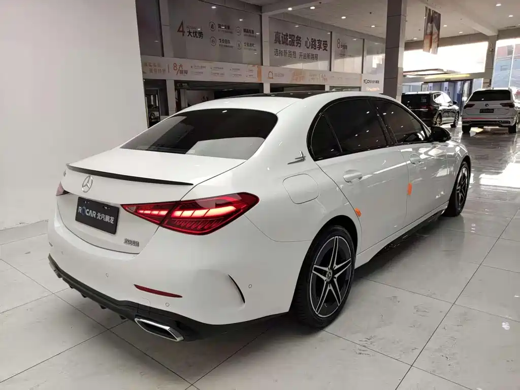 Mercedes-Benz C-Class 2023 — фото 31