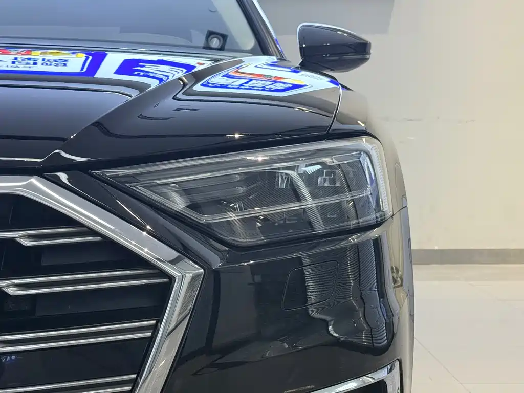 Audi A8 2020 — фото 4