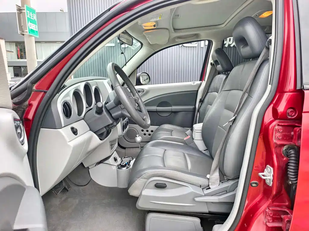 Chrysler PT Cruiser 2010 — фото 11