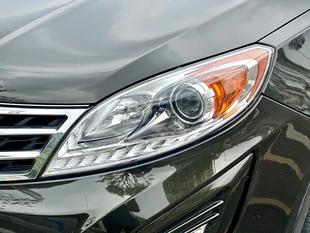 GAC Motor Trumpchi GS5 2014 — фото 34