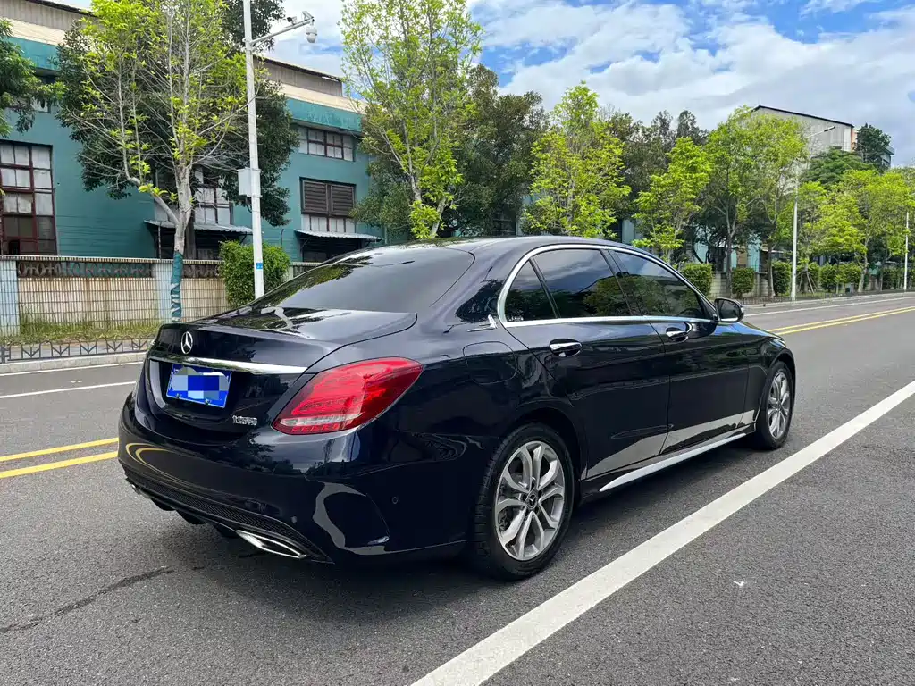 Mercedes-Benz C-Class 2018