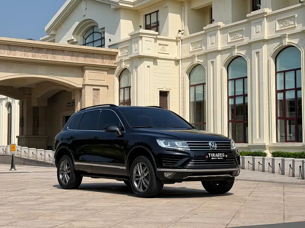 Volkswagen Touareg 2018 — фото 3