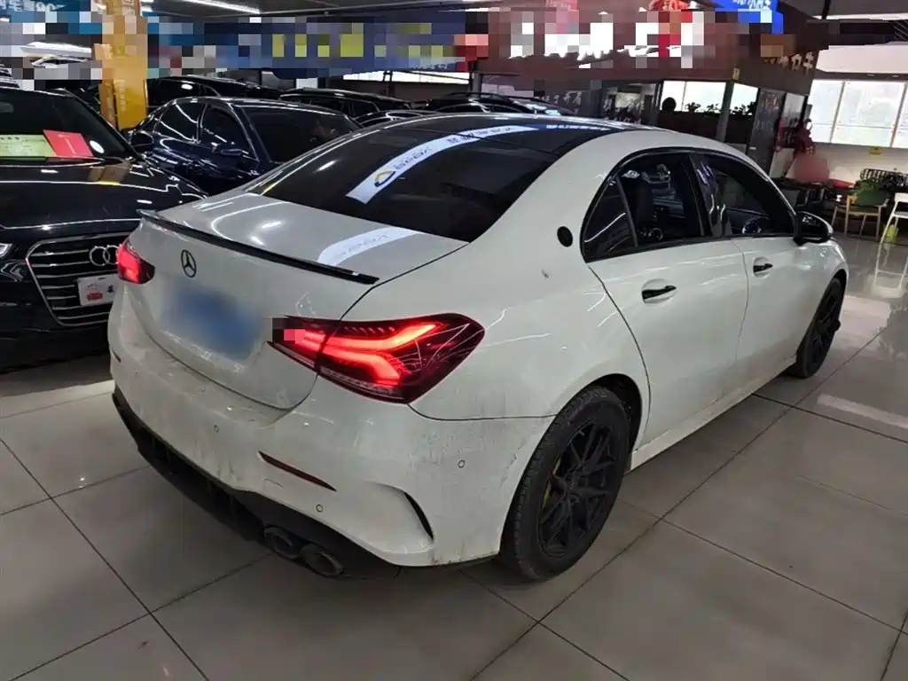 Mercedes-Benz A-Class 2023 — фото 7