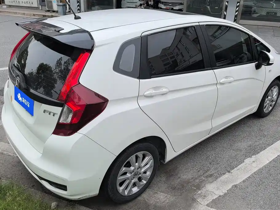 Honda Fit 2019 — фото 3