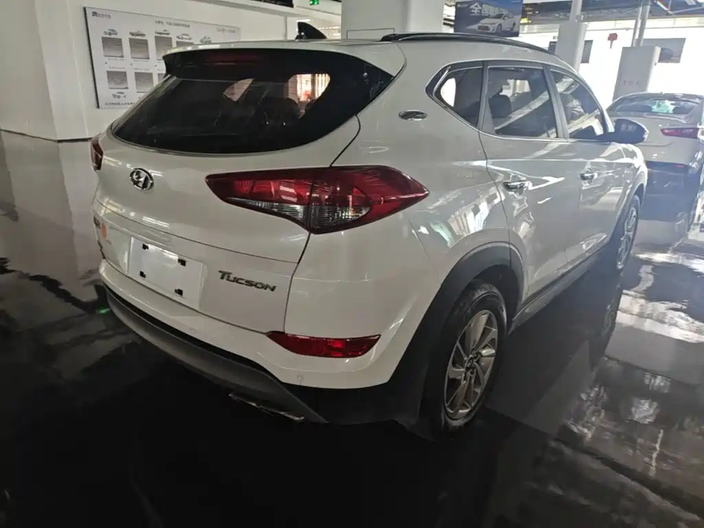 Hyundai Tucson 2018 — фото 7