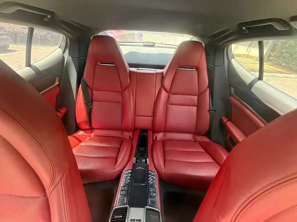 Porsche Panamera 2015 — фото 23