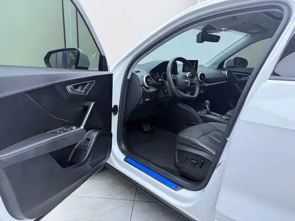 Audi Q2L 2022