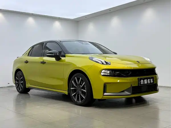 Lynk & Co 03 2021