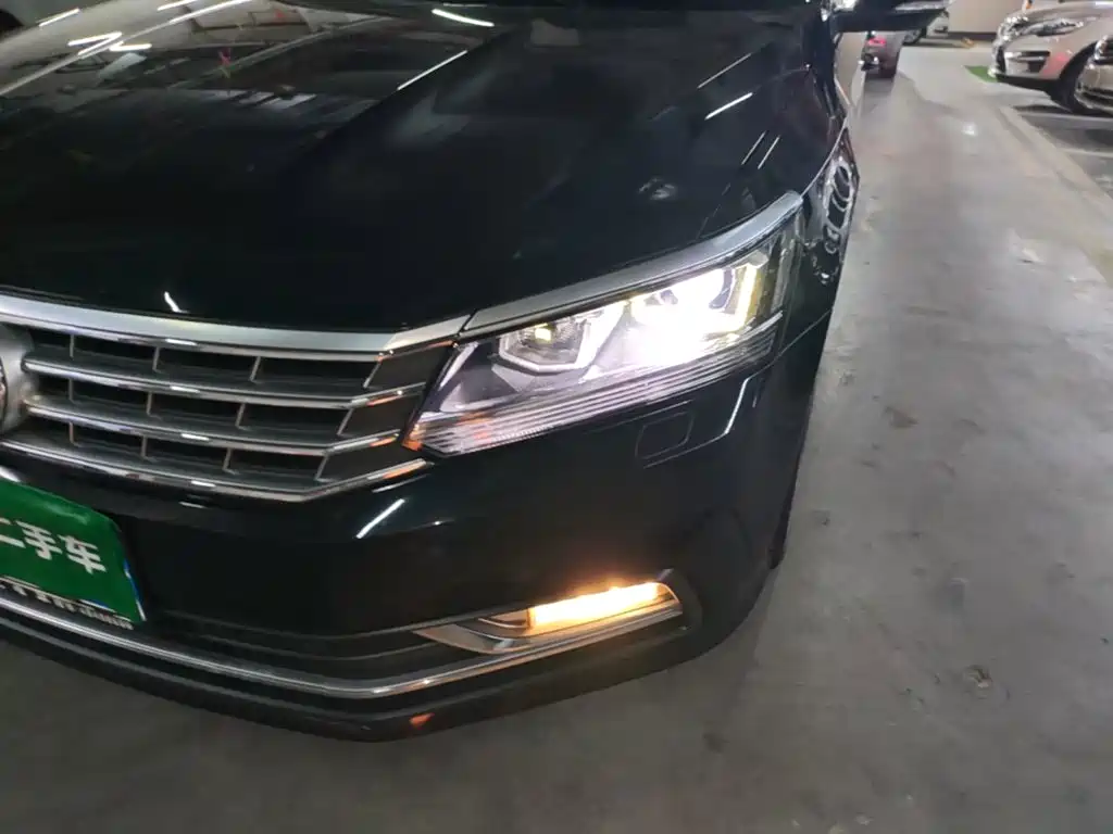 Volkswagen Passat 2016 — фото 24