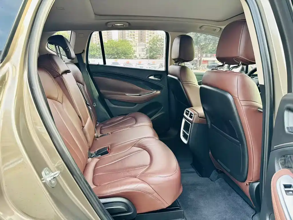 Buick Envision Plus 2016 — фото 10