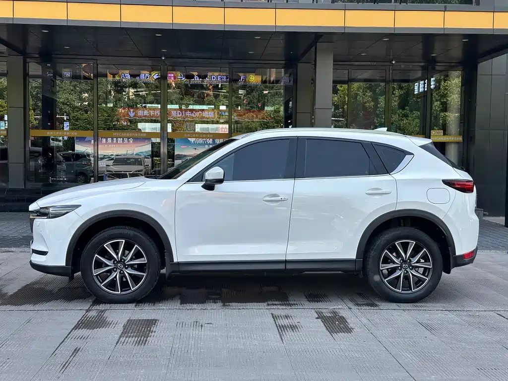 Mazda CX-5 2017 — фото 11