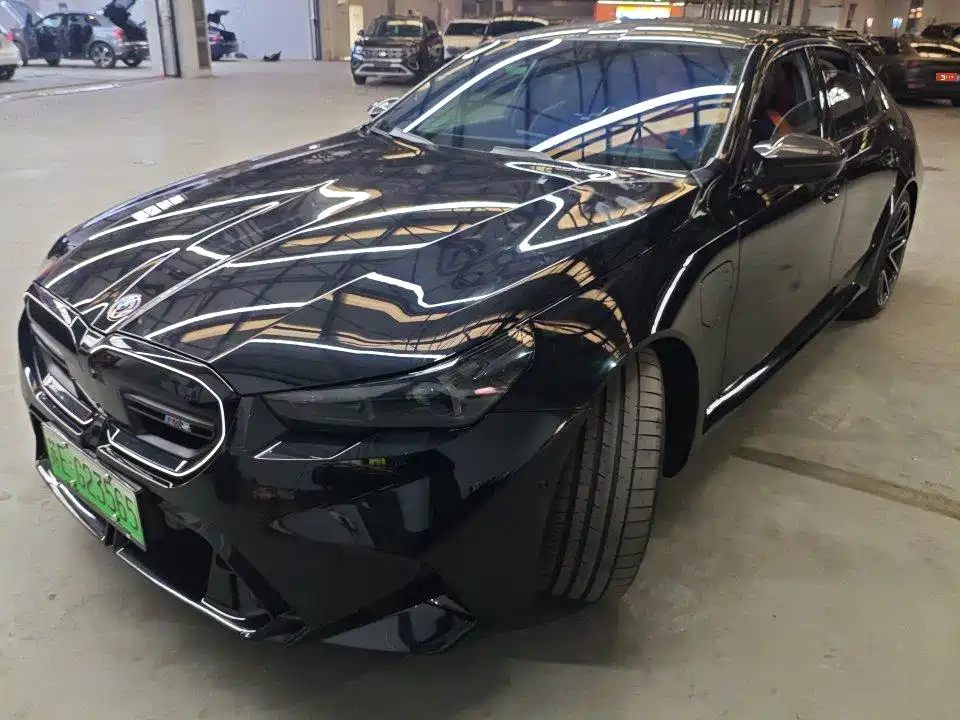 BMW M5 New Energy 2025