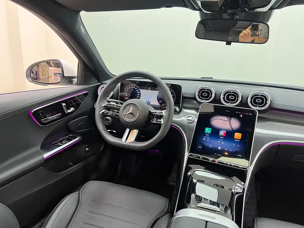 Mercedes-Benz C-Class 2025 — фото 23