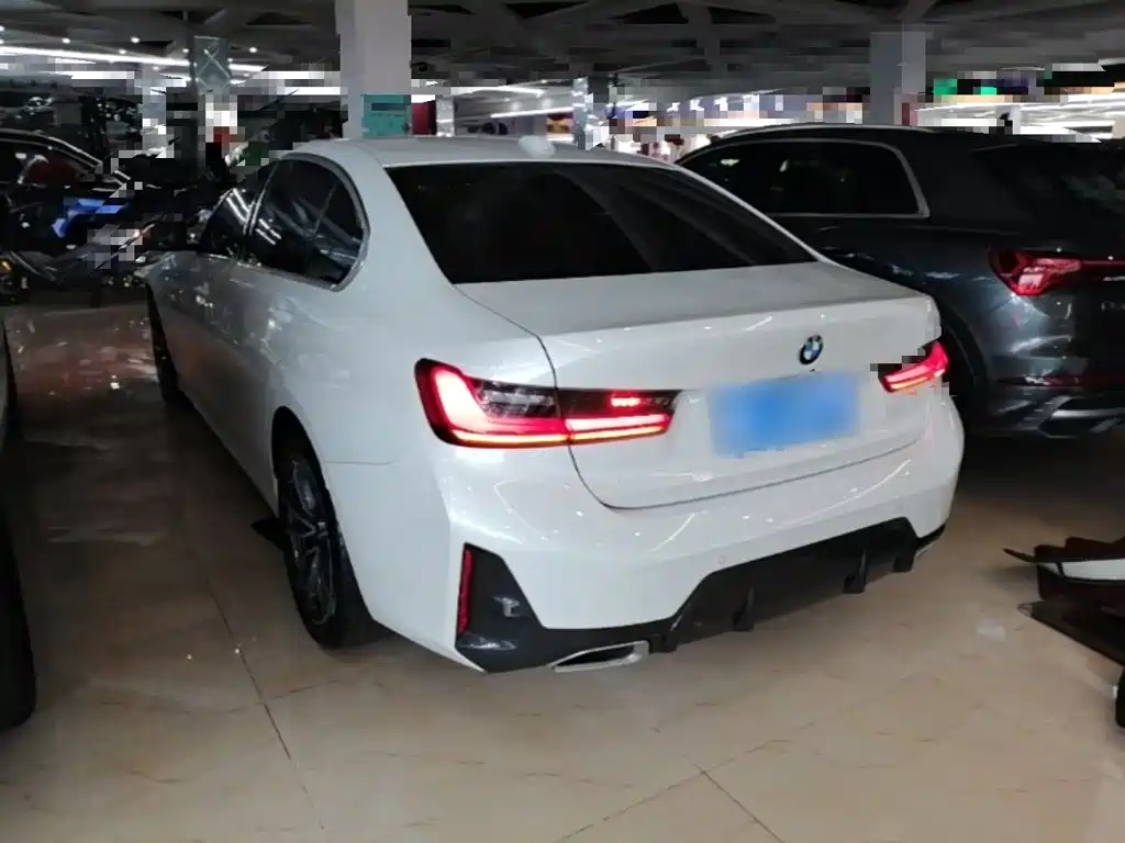BMW 3 Series 2022