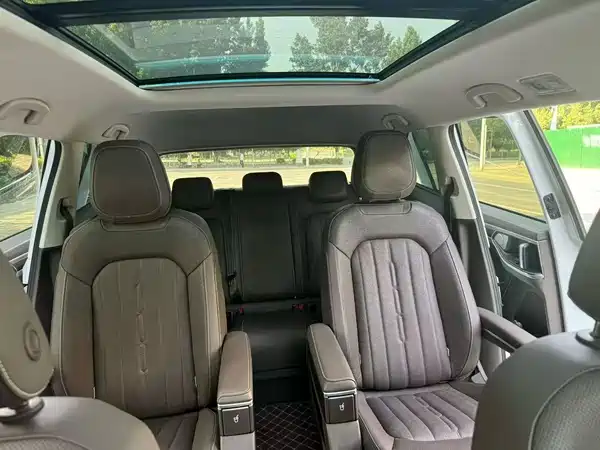Volkswagen Viloran 2021
